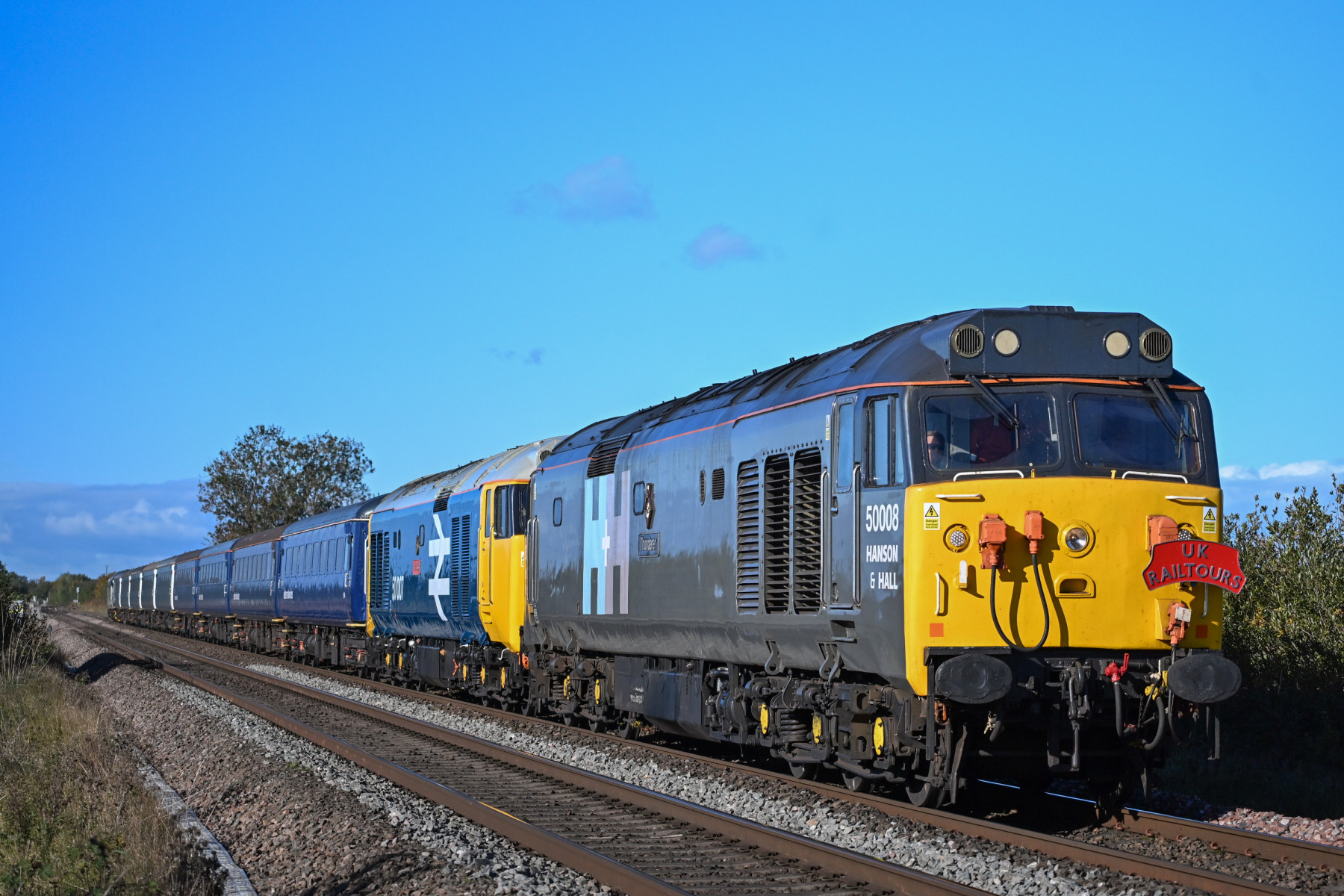 Photo of 50008 and 50007 at Mauds bridge — trainlogger