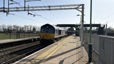 66797 at Cheddington. &copy; Luivery