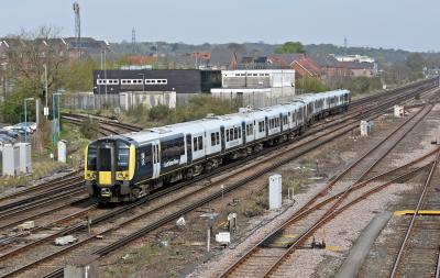 photo of 450038 at Eastleigh