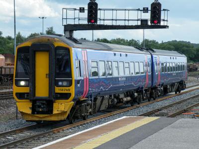 158749 at Westbury. &copy; llamafish