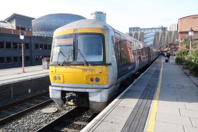 168001 at Birmingham Moor Street. &copy; Davejones12