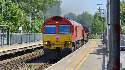 photo of 66001 at Coleshill Parkway
