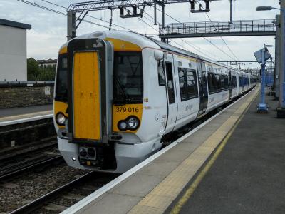 379016 at Bethnal Green. &copy; llamafish