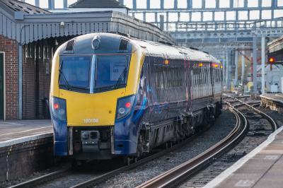 180108 at Didcot Parkway. &copy; Shotts