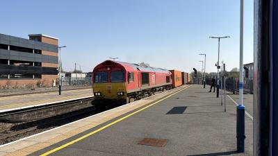66025 at Banbury. &copy; Luivery