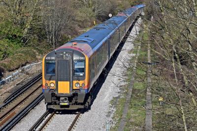 450082 at Bedhampton. &copy; Bestieboy