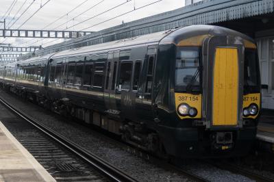 387154 at Didcot Parkway. &copy; Harry Bennellick