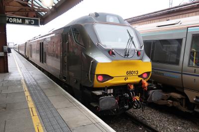 68013 at Birmingham Moor Street. &copy; Davejones12