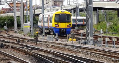 378210 at Stratford. &copy; Humber7107