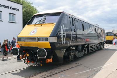 91110 at Derby - The Greatest Gathering 2025. &copy; llamafish
