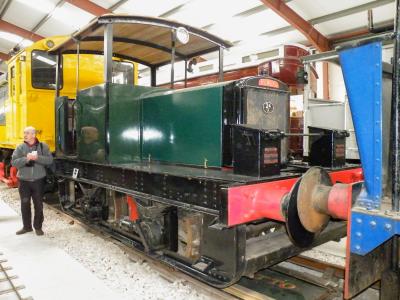 H 965 at Ribble Steam Railway. &copy; llamafish