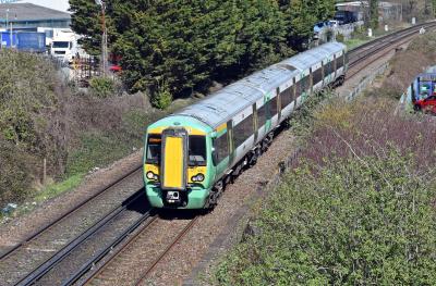377438 at Hilsea. &copy; Bestieboy