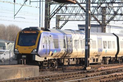 195011 at Manchester Piccadilly. &copy; ConnorsRailPhotography