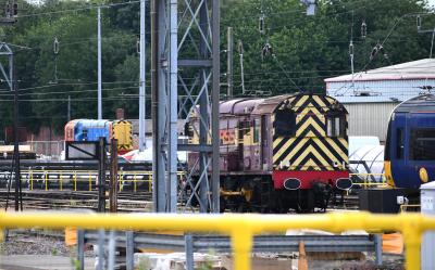 08405 at Neville Hill TMD. &copy; MJM