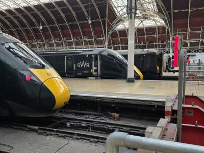 800027 at London Paddington. &copy; MikeMOL