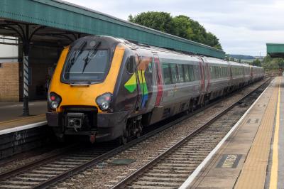 220005 at Chesterfield. &copy; South Coast Trainspotter