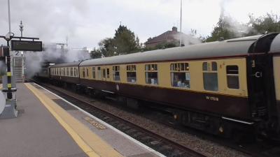 17018 coach at Parson Street. &copy; JM-Freightliner