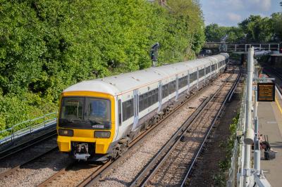 465028 at Wandsworth Road. &copy; Zain