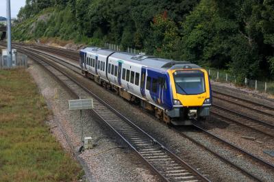 195012 at Chesterfield. &copy; South Coast Trainspotter
