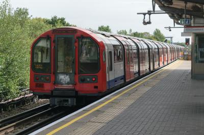 Ruislip Gardens (LU) photo