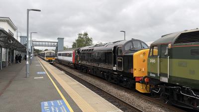 37521 at Bicester Village. &copy; Luivery