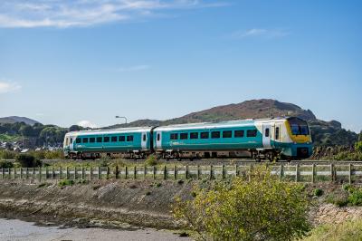 175008 at Conwy. &copy; Shotts