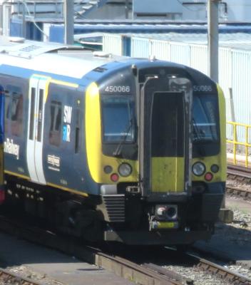 450066 at Clapham Junction. &copy; Geoff