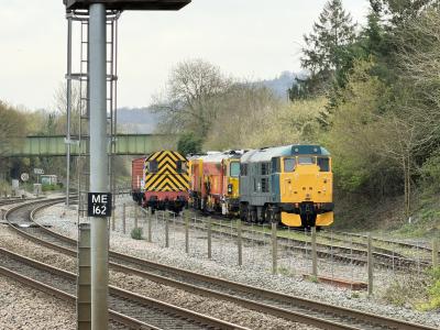 31128,08825 at Chinnor & Princes Risborough Railway. &copy; Luivery