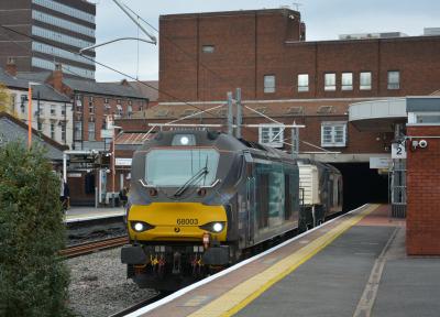 68003,68004 at Walsall. &copy; AJax