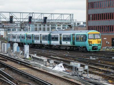 456002 at London Bridge. &copy; llamafish