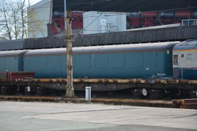 6352 coach at Crewe Horse Landing. &copy; AJax