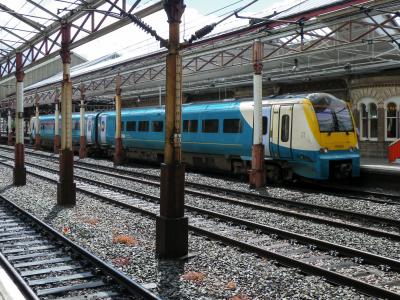 175006 at Crewe. &copy; llamafish