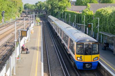 378208 at Wandsworth Road. &copy; Zain