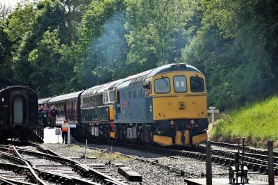 33202 at Keighley & Worth Valley Railway - Oxenhope. &copy; stevexos