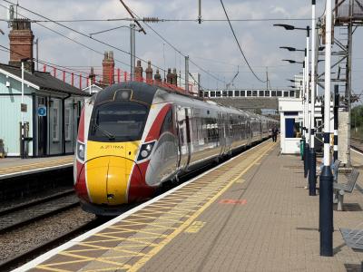 800113 at Newark North Gate. &copy; Luivery