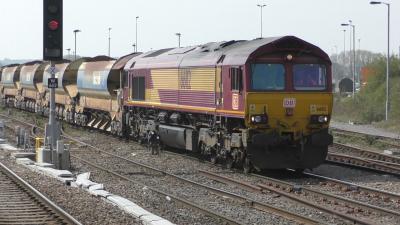 66112 at Westbury. &copy; JM-Freightliner