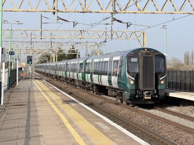 730231 at Cheddington. &copy; Luivery