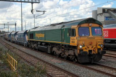 66543 at Acton Main Line. &copy; stevexos