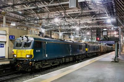 92010 at Edinburgh Waverley. &copy; stevexos