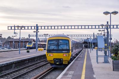 166211 at Didcot Parkway. &copy; Shotts