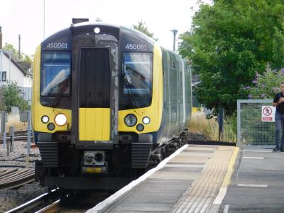 450061 at Havant. &copy; Trainman5862
