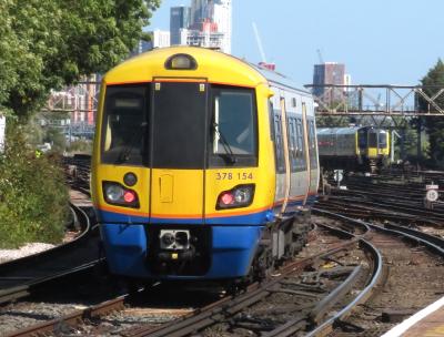 378154 at Clapham Junction. &copy; Geoff