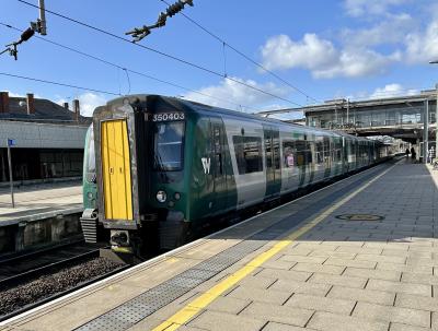 photo of 350403 at Stafford