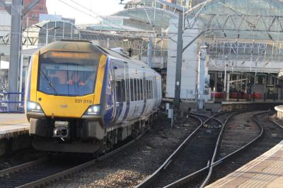 331019 at Manchester Piccadilly. &copy; ConnorsRailPhotography