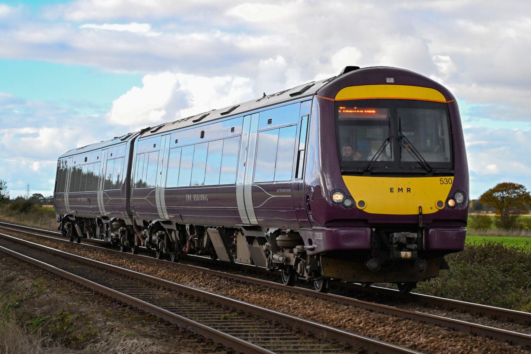 Photo of 170530 at Roxton Road — trainlogger