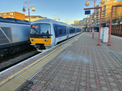 165006 at London Marylebone. &copy; Geoff