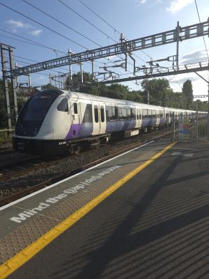 345050 at Acton Main Line. &copy; MikeMOL
