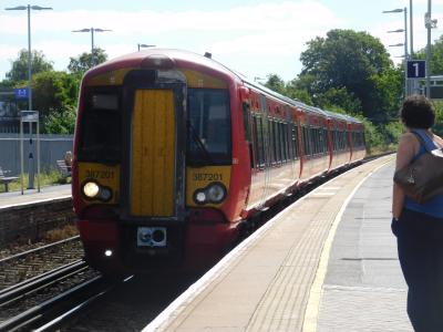 387201 at Cosham. &copy; Trainman5862