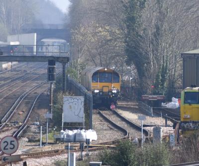 DR79301,DR79302,DR79303,DR79304 at Tonbridge Priory Road. &copy; MJM