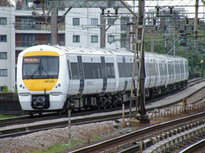 357225 at Shadwell. &copy; llamafish